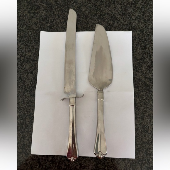 Oneida Julliard Elegant Silver Cake Knife and Server Set